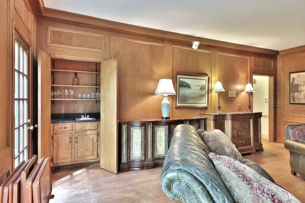 90 Cliffcreek Trc Trace, Sandy Springs, Georgia 30350, 5 Bedrooms Bedrooms, ,4 BathroomsBathrooms,Residential,Sold,90 Cliffcreek Trc Trace,6726313