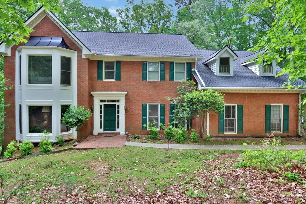 90 Cliffcreek Trc Trace, Sandy Springs, Georgia 30350, 5 Bedrooms Bedrooms, ,4 BathroomsBathrooms,Residential,Sold,90 Cliffcreek Trc Trace,6726313