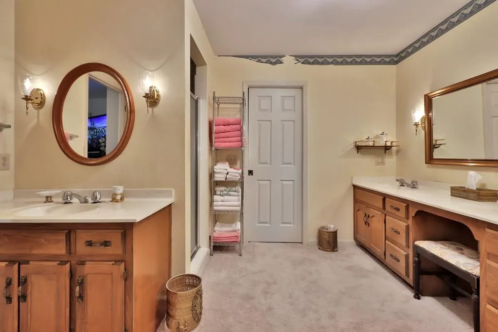 90 Cliffcreek Trc Trace, Sandy Springs, Georgia 30350, 5 Bedrooms Bedrooms, ,4 BathroomsBathrooms,Residential,Sold,90 Cliffcreek Trc Trace,6726313