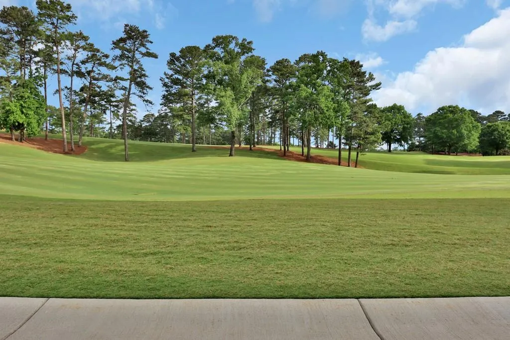 90 Cliffcreek Trc Trace, Sandy Springs, Georgia 30350, 5 Bedrooms Bedrooms, ,4 BathroomsBathrooms,Residential,Sold,90 Cliffcreek Trc Trace,6726313