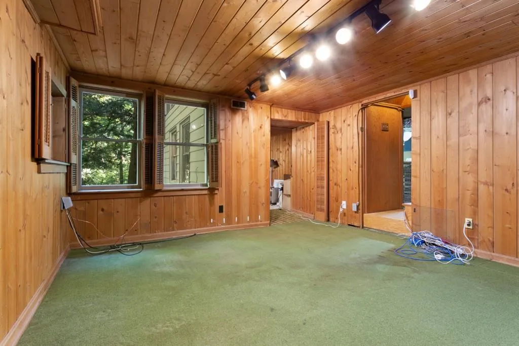 755 Mount Paran Road, Sandy Springs, Georgia 30327, 3 Bedrooms Bedrooms, ,2 BathroomsBathrooms,Residential,Sold,755 Mount Paran Road,6950587
