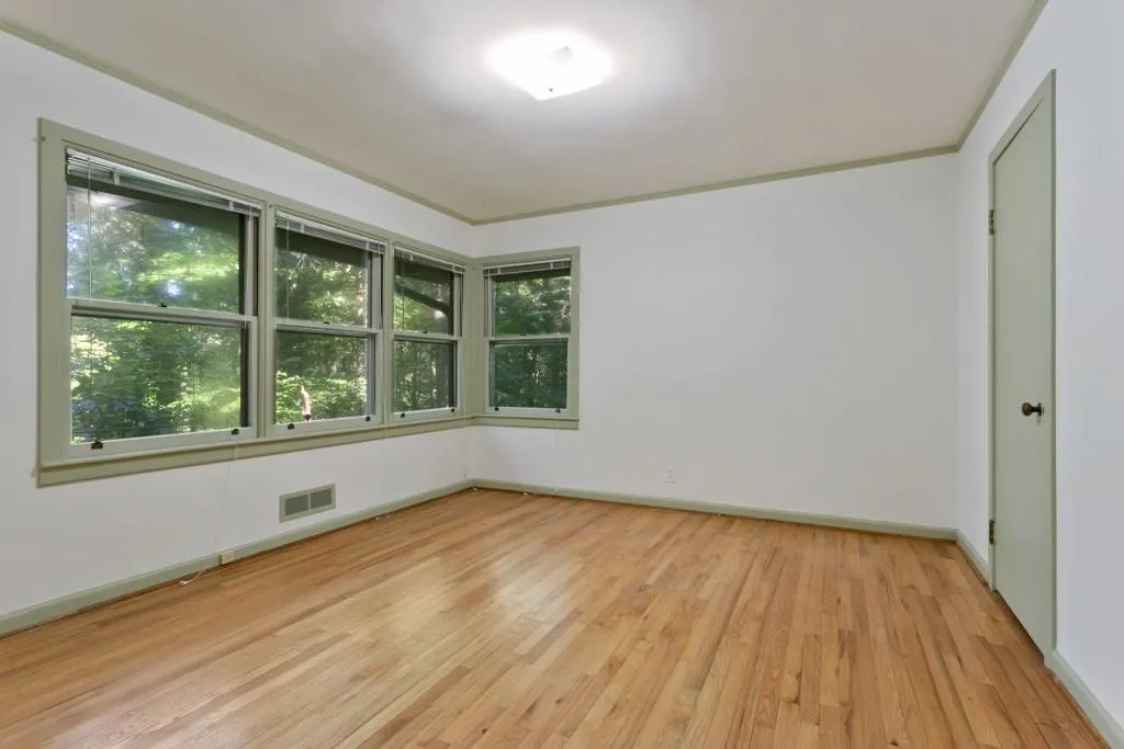 755 Mount Paran Road, Sandy Springs, Georgia 30327, 3 Bedrooms Bedrooms, ,2 BathroomsBathrooms,Residential,Sold,755 Mount Paran Road,6950587
