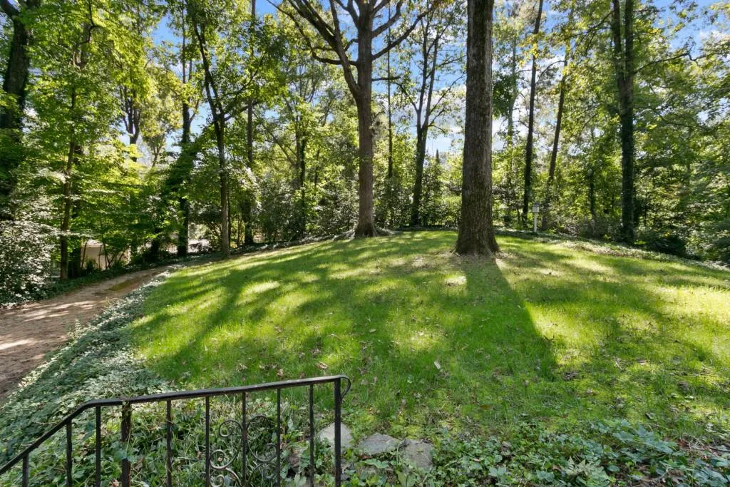 755 Mount Paran Road, Sandy Springs, Georgia 30327, 3 Bedrooms Bedrooms, ,2 BathroomsBathrooms,Residential,Sold,755 Mount Paran Road,6950587