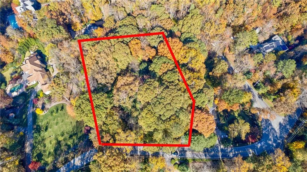 755 Mount Paran Road, Sandy Springs, Georgia 30327, 3 Bedrooms Bedrooms, ,2 BathroomsBathrooms,Residential,Sold,755 Mount Paran Road,6950587