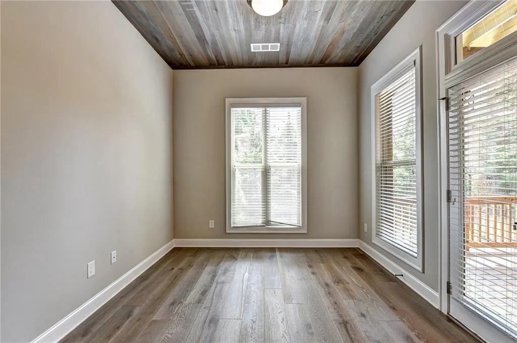 4327 Parkside Place, Atlanta, Georgia 30342, 3 Bedrooms Bedrooms, ,3 BathroomsBathrooms,Residential,Sold,4327 Parkside Place,6502509