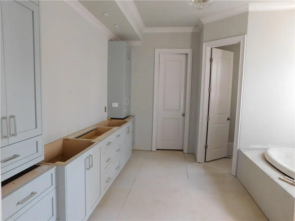 445 Belada Boulevard, Sandy Springs, Georgia 30342, 5 Bedrooms Bedrooms, ,5 BathroomsBathrooms,Residential,Sold,445 Belada Boulevard,5536784