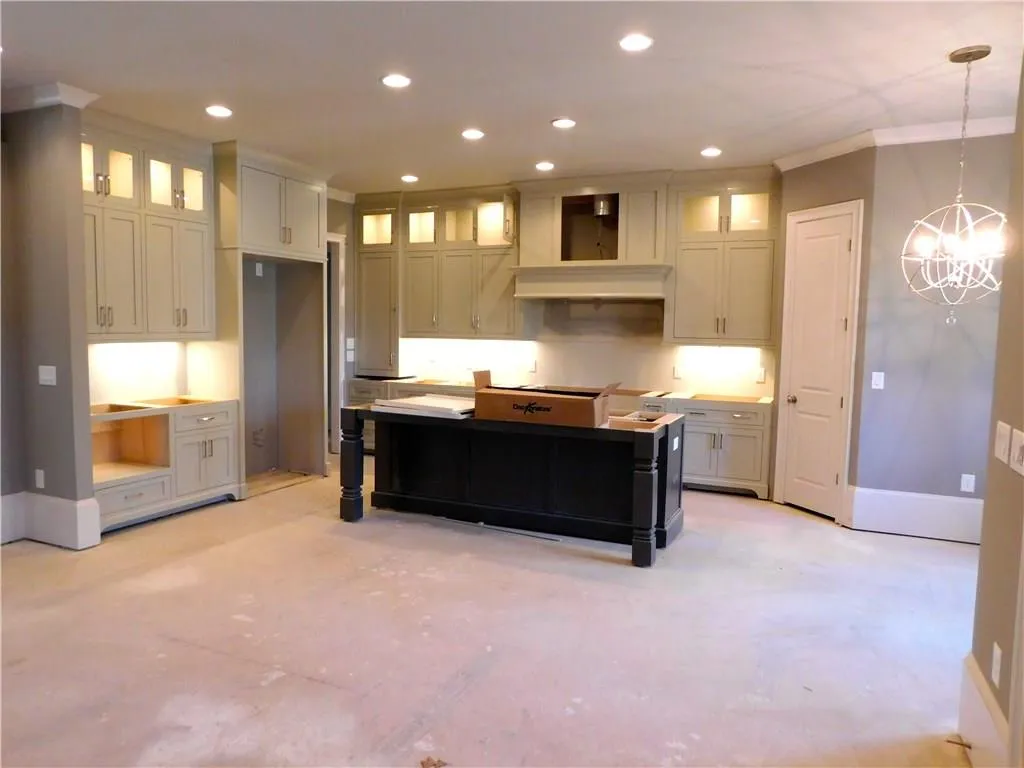 445 Belada Boulevard, Sandy Springs, Georgia 30342, 5 Bedrooms Bedrooms, ,5 BathroomsBathrooms,Residential,Sold,445 Belada Boulevard,5536784