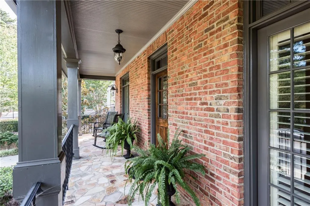 1013 Pine Grove Avenue Ne, Brookhaven, Georgia 30319, 4 Bedrooms Bedrooms, ,4 BathroomsBathrooms,Residential,Sold,1013 Pine Grove Avenue Ne,5759758