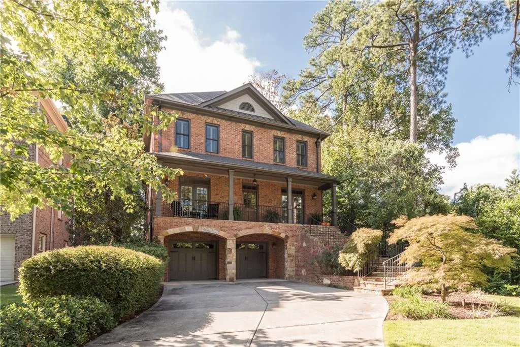 1013 Pine Grove Avenue Ne, Brookhaven, Georgia 30319, 4 Bedrooms Bedrooms, ,4 BathroomsBathrooms,Residential,Sold,1013 Pine Grove Avenue Ne,5759758