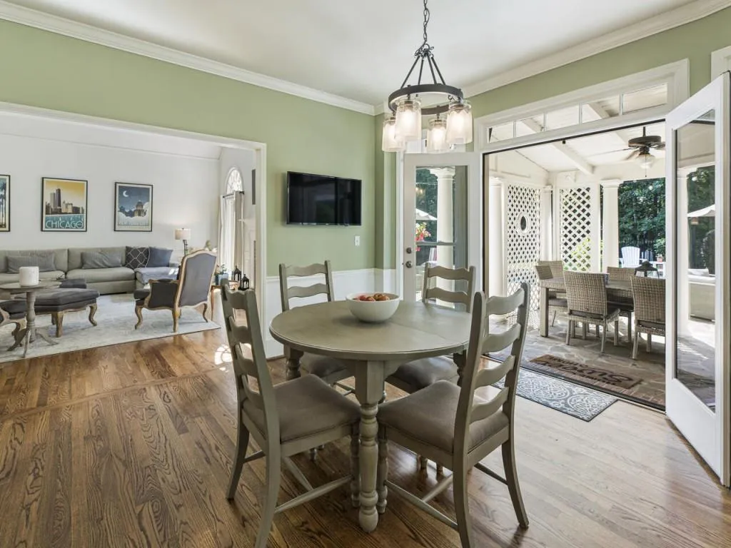 7425 Stoneykirk Close, Sandy Springs, Georgia 30350, 5 Bedrooms Bedrooms, ,4 BathroomsBathrooms,Residential,Sold,7425 Stoneykirk Close,7262214