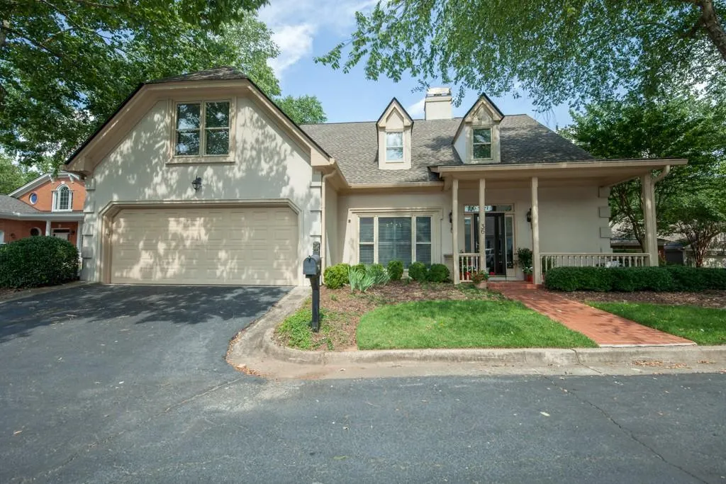 36 Ridgemere Trace, Sandy Springs, Georgia 30328, 3 Bedrooms Bedrooms, ,2 BathroomsBathrooms,Residential,Sold,36 Ridgemere Trace,5865639