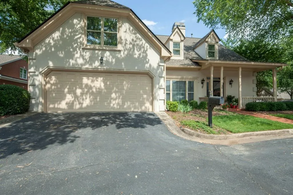 36 Ridgemere Trace, Sandy Springs, Georgia 30328, 3 Bedrooms Bedrooms, ,2 BathroomsBathrooms,Residential,Sold,36 Ridgemere Trace,5865639