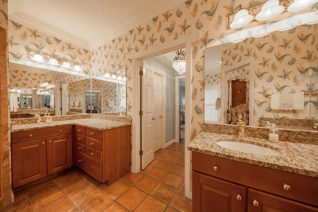 36 Ridgemere Trace, Sandy Springs, Georgia 30328, 3 Bedrooms Bedrooms, ,2 BathroomsBathrooms,Residential,Sold,36 Ridgemere Trace,5865639