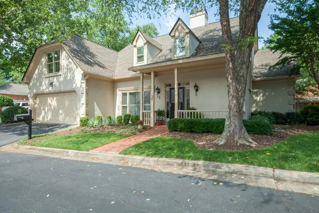 36 Ridgemere Trace, Sandy Springs, Georgia 30328, 3 Bedrooms Bedrooms, ,2 BathroomsBathrooms,Residential,Sold,36 Ridgemere Trace,5865639