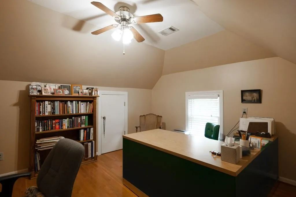 36 Ridgemere Trace, Sandy Springs, Georgia 30328, 3 Bedrooms Bedrooms, ,2 BathroomsBathrooms,Residential,Sold,36 Ridgemere Trace,5865639