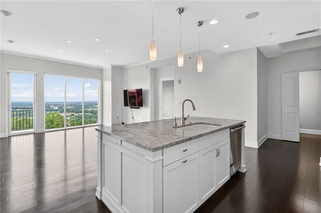 2950 Mount Wilkinson Parkway Se Unit 802, Atlanta, Georgia 30339, 2 Bedrooms Bedrooms, 0 ,2 BathroomsBathrooms,Residential,Sold,2950 Mount Wilkinson Parkway Se Unit 802,7802193