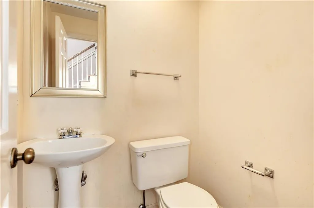 5289 Glenridge Drive, Atlanta, Georgia 30342, 3 Bedrooms Bedrooms, ,3 BathroomsBathrooms,Residential,Sold,5289 Glenridge Drive,7244298