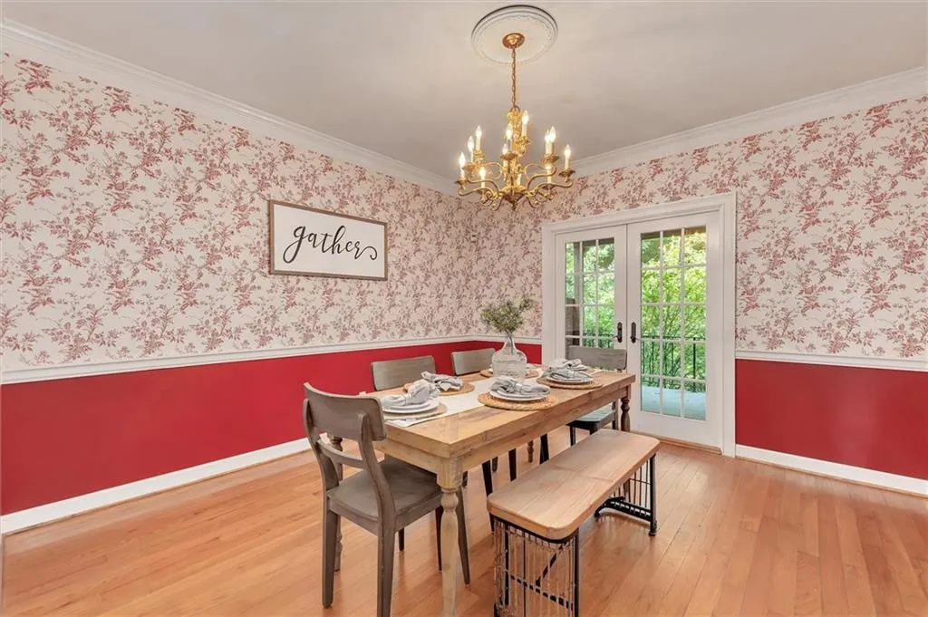 5289 Glenridge Drive, Atlanta, Georgia 30342, 3 Bedrooms Bedrooms, ,3 BathroomsBathrooms,Residential,Sold,5289 Glenridge Drive,7244298