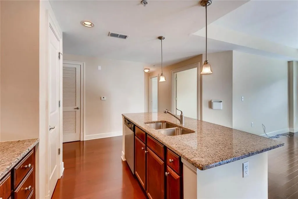 200 River Vista Drive Unit 630, Atlanta, Georgia 30339, 2 Bedrooms Bedrooms, ,2 BathroomsBathrooms,Residential,Sold,200 River Vista Drive Unit 630,5970552