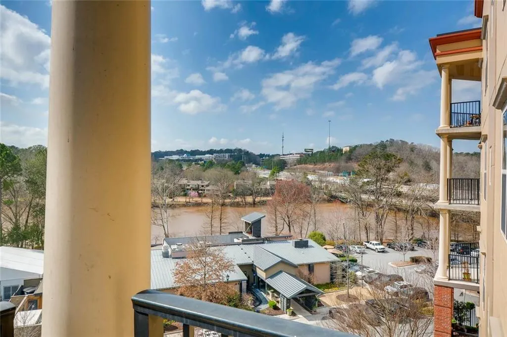 200 River Vista Drive Unit 630, Atlanta, Georgia 30339, 2 Bedrooms Bedrooms, ,2 BathroomsBathrooms,Residential,Sold,200 River Vista Drive Unit 630,5970552