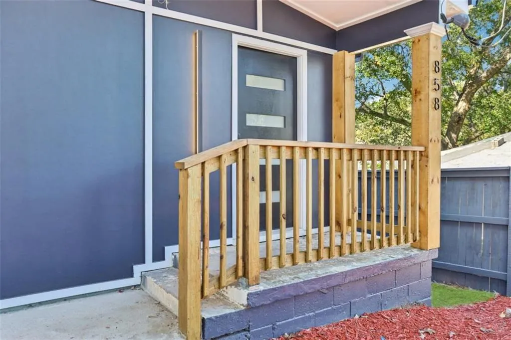 858 Hall Street Nw, Atlanta, Georgia 30318, 3 Bedrooms Bedrooms, ,2 BathroomsBathrooms,Residential,For Sale,858 Hall Street Nw,7677201