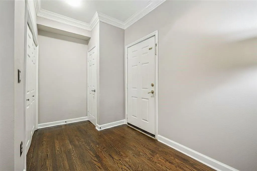 3777 Peachtree Road Ne Unit 911, Brookhaven, Georgia 30319, 1 Bedroom Bedrooms, ,1 BathroomBathrooms,Residential,For Sale,3777 Peachtree Road Ne Unit 911,7654512