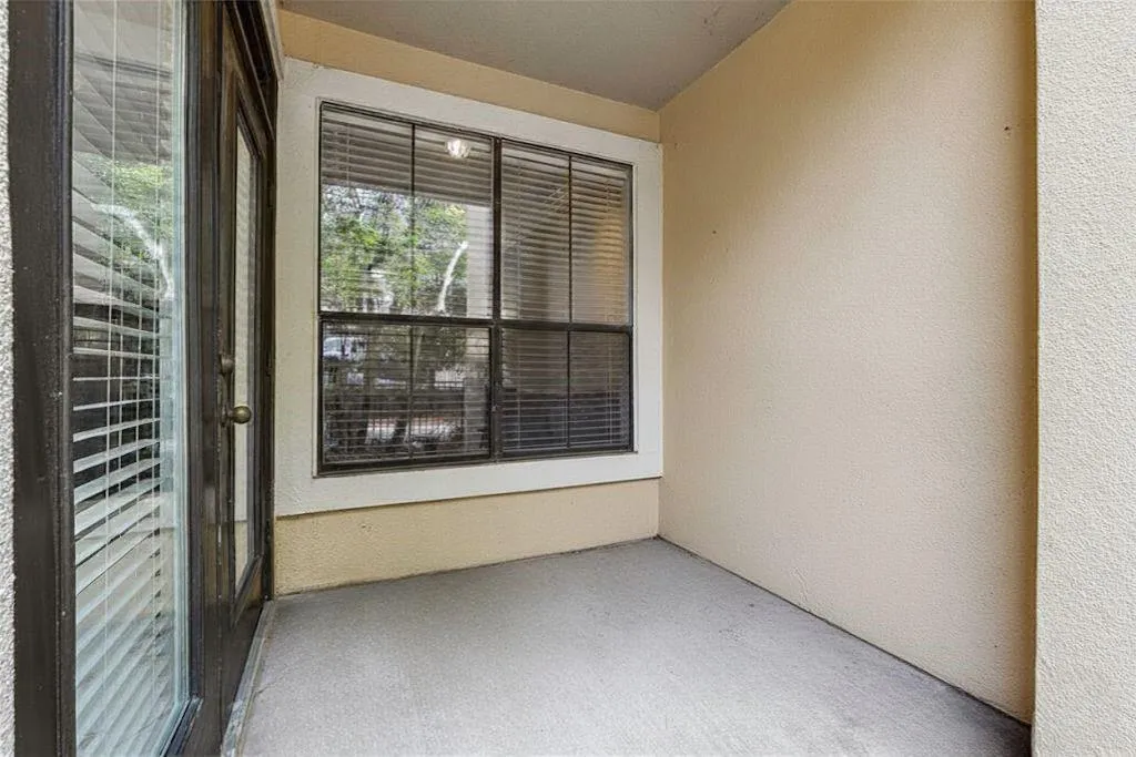 3777 Peachtree Road Ne Unit 911, Brookhaven, Georgia 30319, 1 Bedroom Bedrooms, ,1 BathroomBathrooms,Residential,For Sale,3777 Peachtree Road Ne Unit 911,7654512