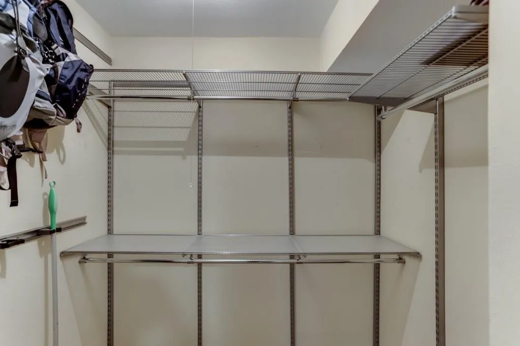 6940 Roswell Road Unit 14a, Atlanta, Georgia 30328, 3 Bedrooms Bedrooms, ,1 BathroomBathrooms,Residential,Sold,6940 Roswell Road Unit 14a,6105531