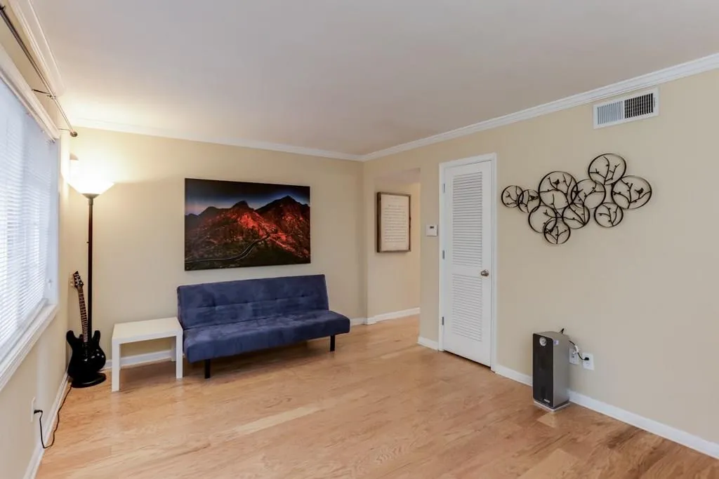 6940 Roswell Road Unit 14a, Atlanta, Georgia 30328, 3 Bedrooms Bedrooms, ,1 BathroomBathrooms,Residential,Sold,6940 Roswell Road Unit 14a,6105531