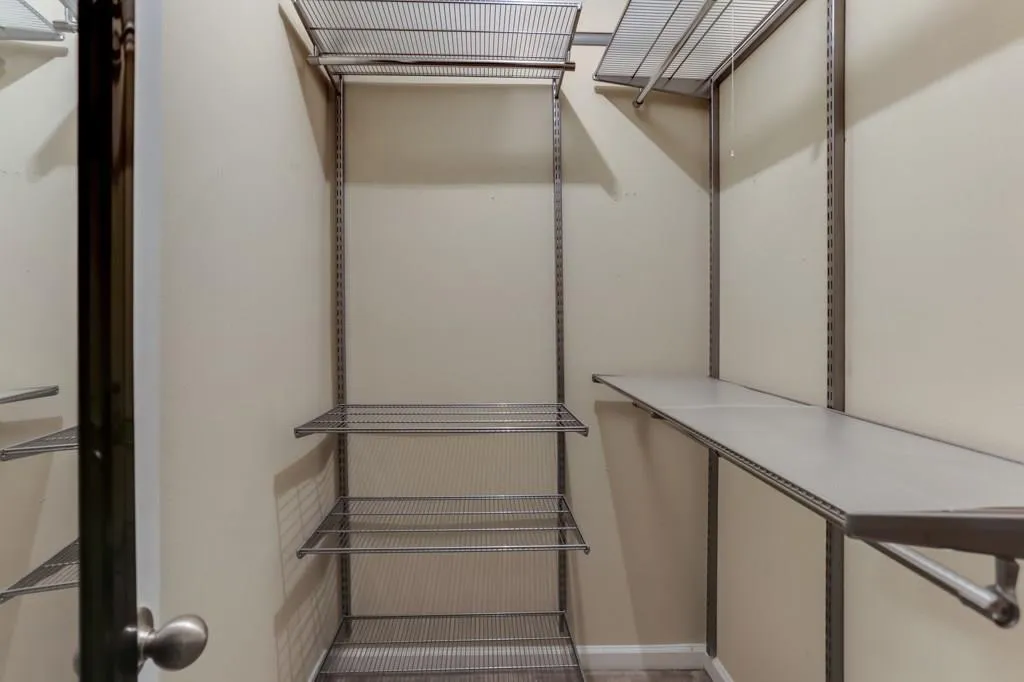 6940 Roswell Road Unit 14a, Atlanta, Georgia 30328, 3 Bedrooms Bedrooms, ,1 BathroomBathrooms,Residential,Sold,6940 Roswell Road Unit 14a,6105531