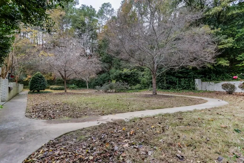 6940 Roswell Road Unit 14a, Atlanta, Georgia 30328, 3 Bedrooms Bedrooms, ,1 BathroomBathrooms,Residential,Sold,6940 Roswell Road Unit 14a,6105531