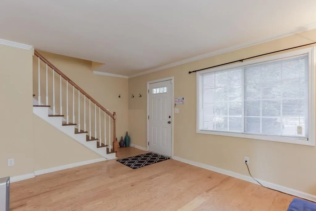 6940 Roswell Road Unit 14a, Atlanta, Georgia 30328, 3 Bedrooms Bedrooms, ,1 BathroomBathrooms,Residential,Sold,6940 Roswell Road Unit 14a,6105531