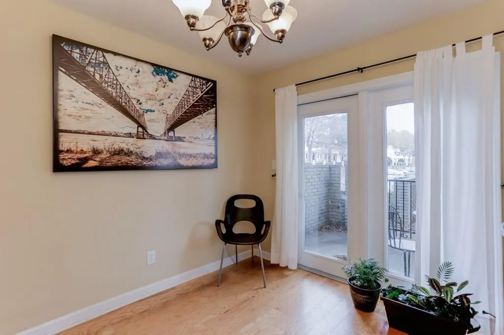 6940 Roswell Road Unit 14a, Atlanta, Georgia 30328, 3 Bedrooms Bedrooms, ,1 BathroomBathrooms,Residential,Sold,6940 Roswell Road Unit 14a,6105531