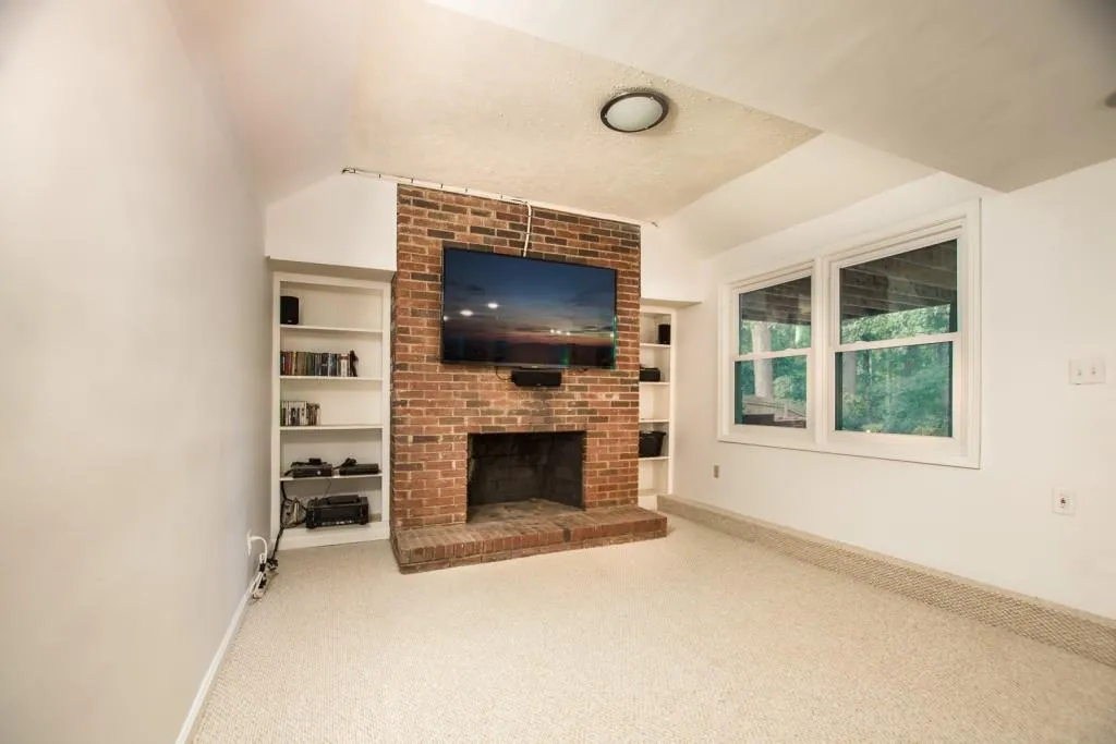 5551 Benton Woods Drive, Sandy Springs, Georgia 30342, 5 Bedrooms Bedrooms, ,4 BathroomsBathrooms,Residential,Sold,5551 Benton Woods Drive,6112829