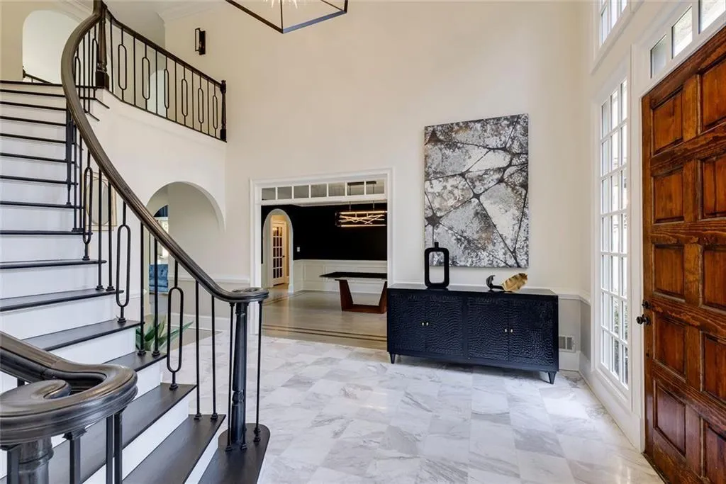 845 Jett Ferry Manor, Sandy Springs, Georgia 30350, 5 Bedrooms Bedrooms, ,5 BathroomsBathrooms,Residential,For Sale,845 Jett Ferry Manor,7649450