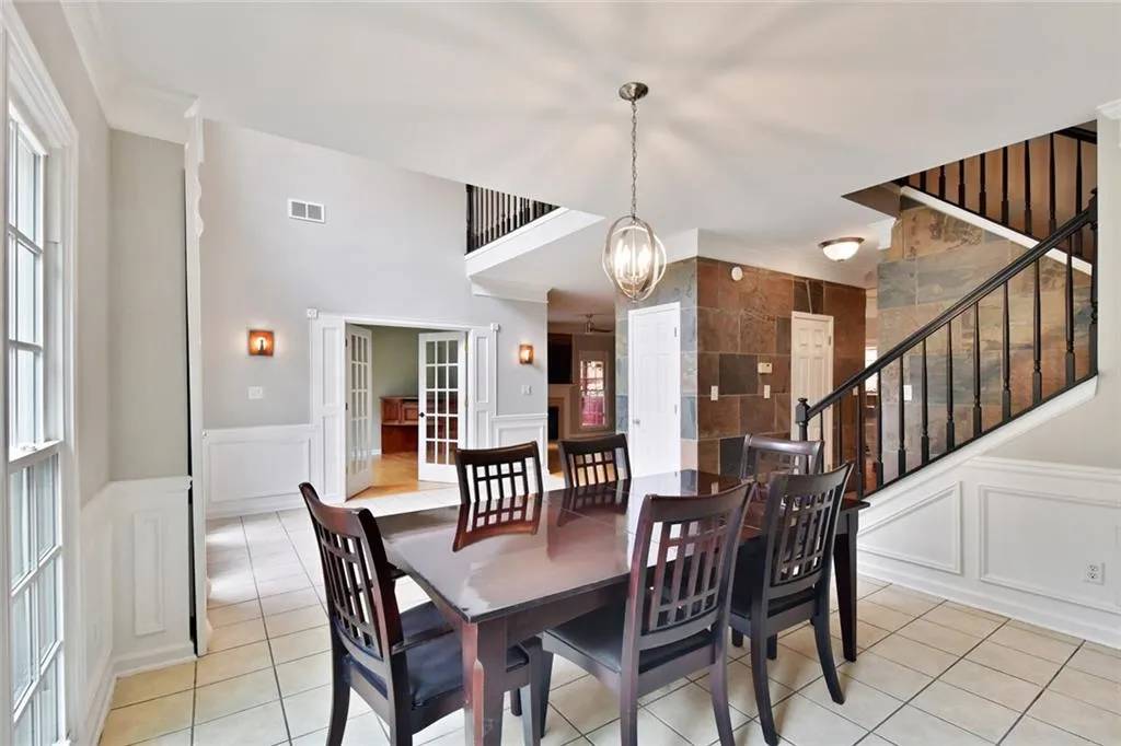 265 Marchand Court, Sandy Springs, Georgia 30328, 4 Bedrooms Bedrooms, ,2 BathroomsBathrooms,Residential,Sold,265 Marchand Court,6797847
