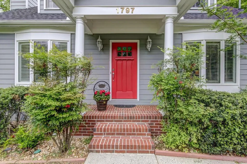 1797 Springer Street, Atlanta, Georgia 30318, 3 Bedrooms Bedrooms, ,2 BathroomsBathrooms,Residential,Sold,1797 Springer Street,5997764
