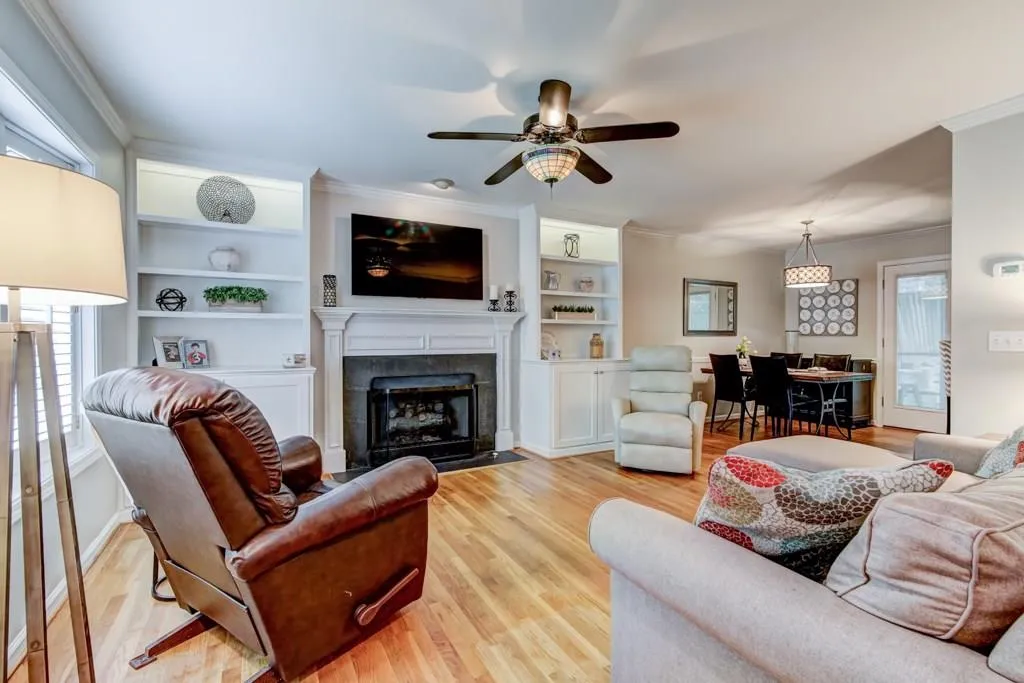 1797 Springer Street, Atlanta, Georgia 30318, 3 Bedrooms Bedrooms, ,2 BathroomsBathrooms,Residential,Sold,1797 Springer Street,5997764