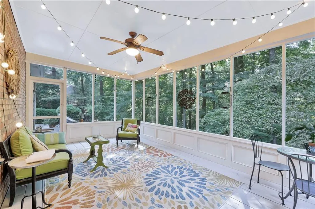 1595 Lazy River Lane, Sandy Springs, Georgia 30350, 5 Bedrooms Bedrooms, ,5 BathroomsBathrooms,Residential,Sold,1595 Lazy River Lane,6925954