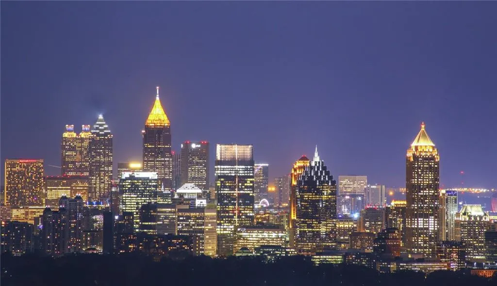 2660 Peachtree Road Nw Unit 36gh, Atlanta, Georgia 30305, 4 Bedrooms Bedrooms, ,5 BathroomsBathrooms,Residential,Sold,2660 Peachtree Road Nw Unit 36gh,5987227