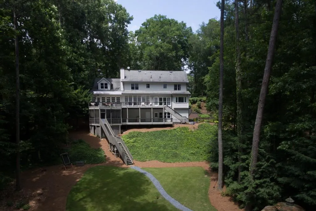 8970 Ridgemont Drive, Atlanta, Georgia 30350, 6 Bedrooms Bedrooms, ,5 BathroomsBathrooms,Residential,Sold,8970 Ridgemont Drive,6736994
