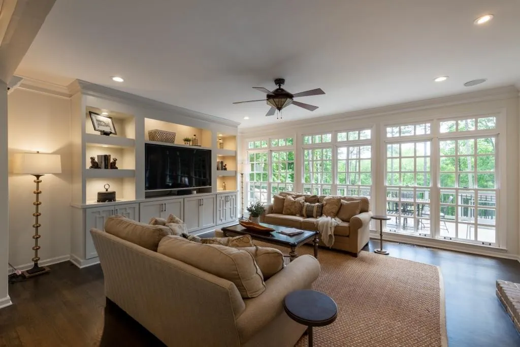 8970 Ridgemont Drive, Atlanta, Georgia 30350, 6 Bedrooms Bedrooms, ,5 BathroomsBathrooms,Residential,Sold,8970 Ridgemont Drive,6736994
