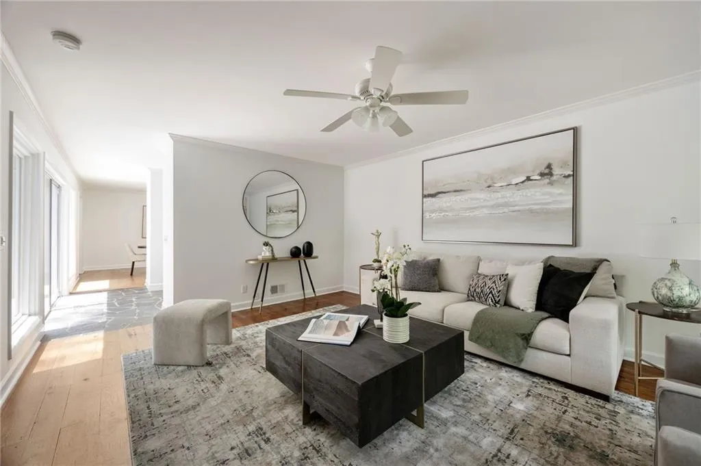 239 Devonwood Drive, Atlanta, Georgia 30328, 4 Bedrooms Bedrooms, ,2 BathroomsBathrooms,Residential,Sold,239 Devonwood Drive,7562127