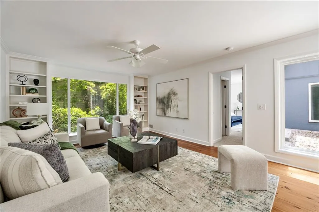 239 Devonwood Drive, Atlanta, Georgia 30328, 4 Bedrooms Bedrooms, ,2 BathroomsBathrooms,Residential,Sold,239 Devonwood Drive,7562127