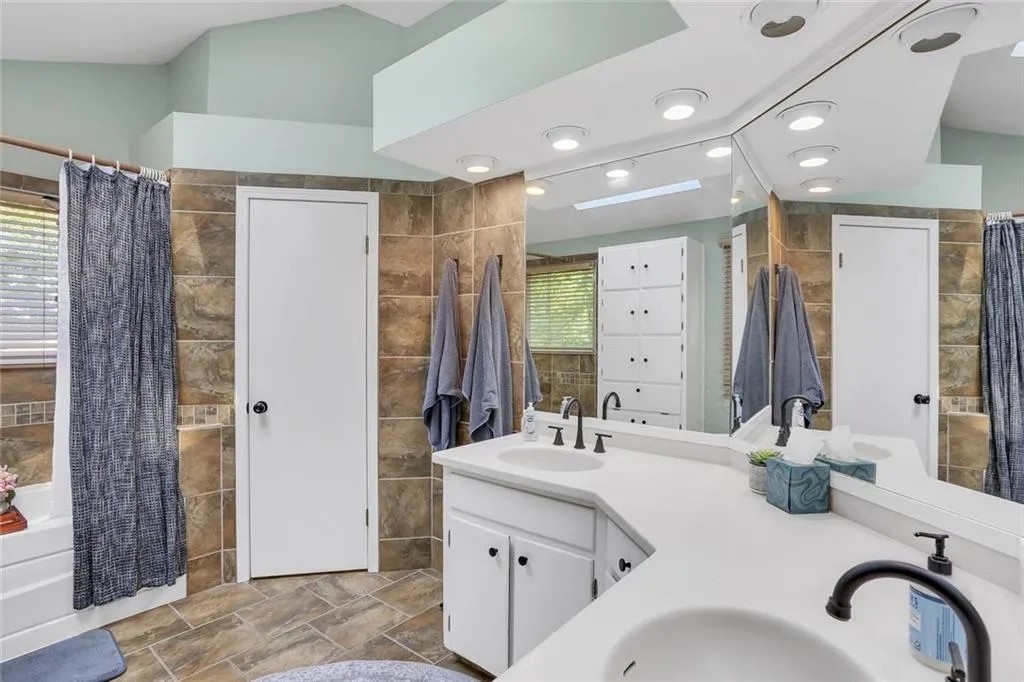 1631 Harts Mill Road Ne, Atlanta, Georgia 30319, 4 Bedrooms Bedrooms, ,4 BathroomsBathrooms,Residential,For Sale,1631 Harts Mill Road Ne,7620299