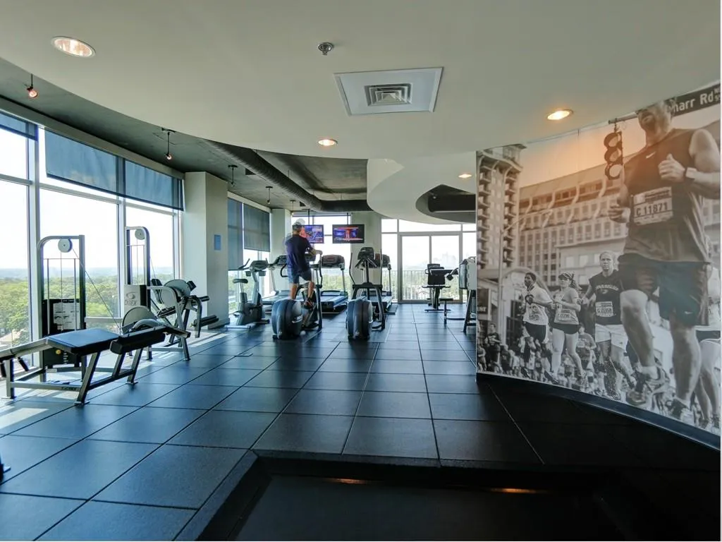 250 Pharr Road Ne Unit 412, Atlanta, Georgia 30305, 1 Bedroom Bedrooms, ,1 BathroomBathrooms,Residential,Sold,250 Pharr Road Ne Unit 412,6030481