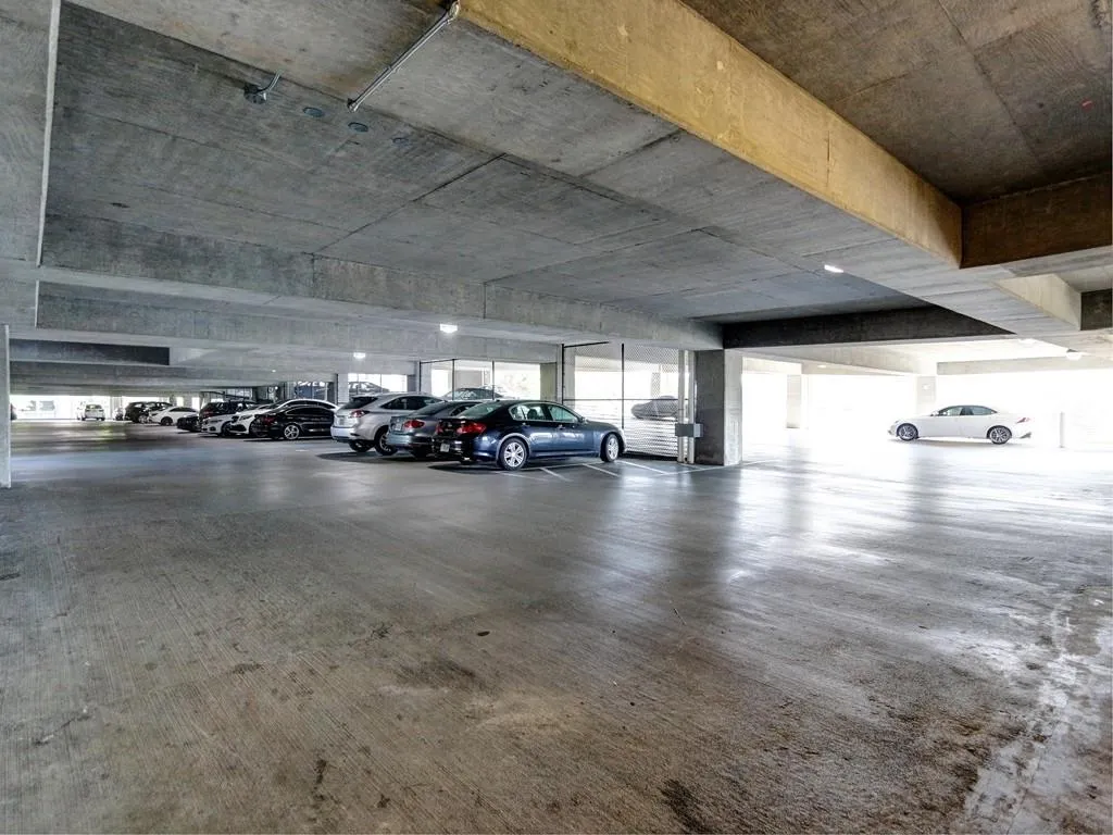 250 Pharr Road Ne Unit 412, Atlanta, Georgia 30305, 1 Bedroom Bedrooms, ,1 BathroomBathrooms,Residential,Sold,250 Pharr Road Ne Unit 412,6030481