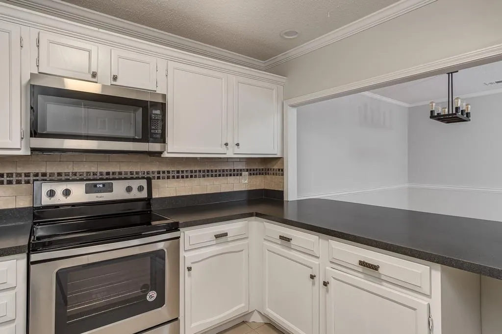 406 Abingdon Way Ne Unit -, Atlanta, Georgia 30328, 2 Bedrooms Bedrooms, ,2 BathroomsBathrooms,Residential,Sold,406 Abingdon Way Ne Unit -,6654485