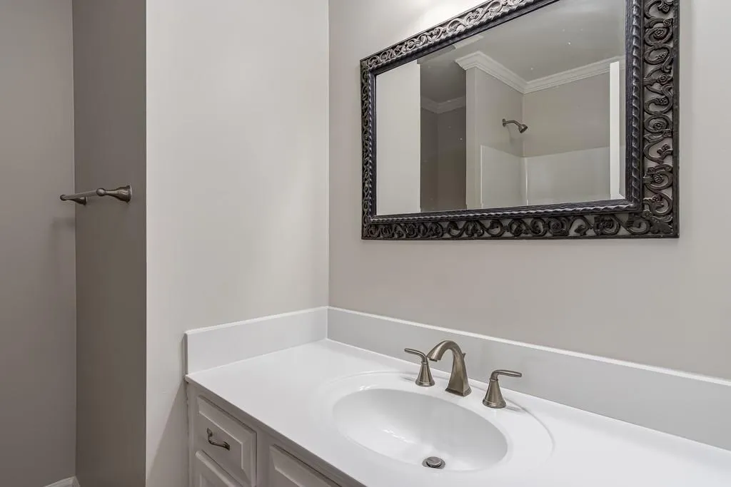 406 Abingdon Way Ne Unit -, Atlanta, Georgia 30328, 2 Bedrooms Bedrooms, ,2 BathroomsBathrooms,Residential,Sold,406 Abingdon Way Ne Unit -,6654485