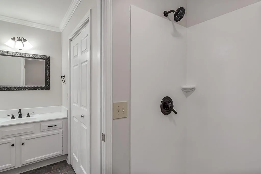 406 Abingdon Way Ne Unit -, Atlanta, Georgia 30328, 2 Bedrooms Bedrooms, ,2 BathroomsBathrooms,Residential,Sold,406 Abingdon Way Ne Unit -,6654485